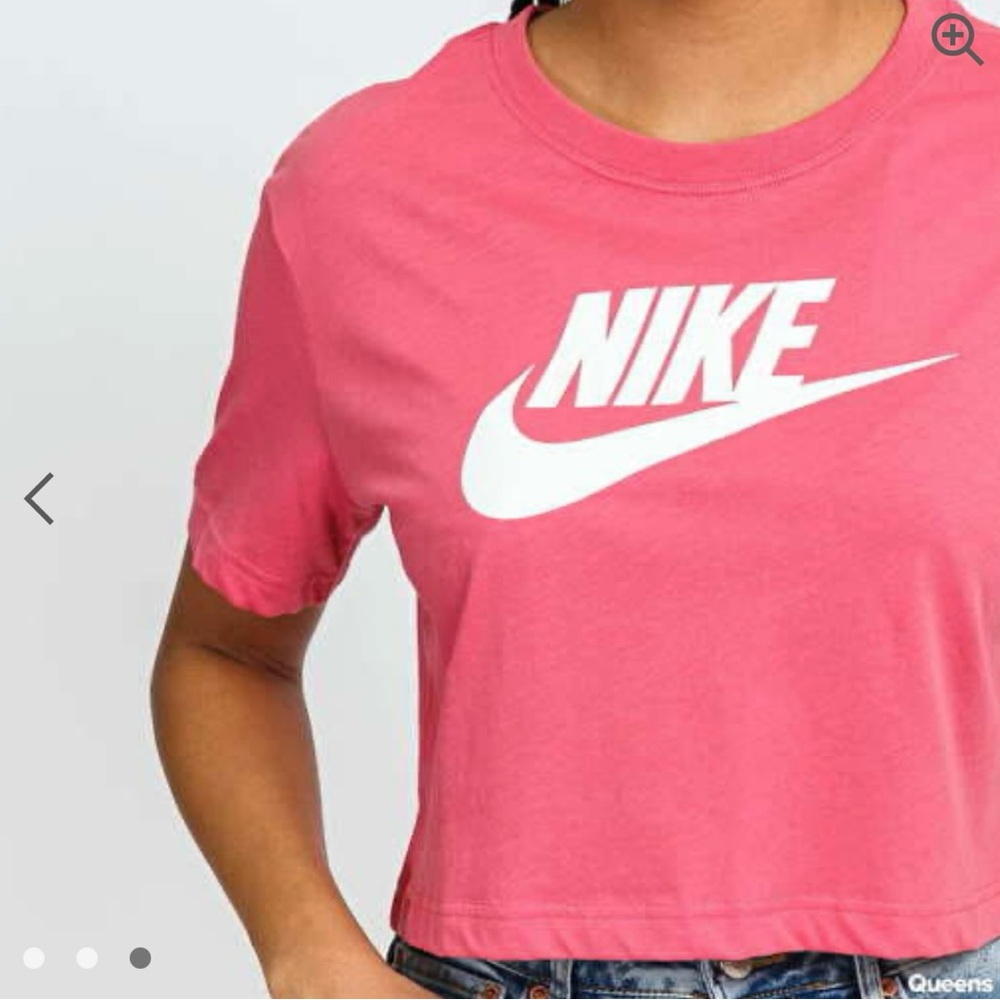 Women’s Nike pink crop top tshirt pink size small. 1012 - Picture 3 of 7